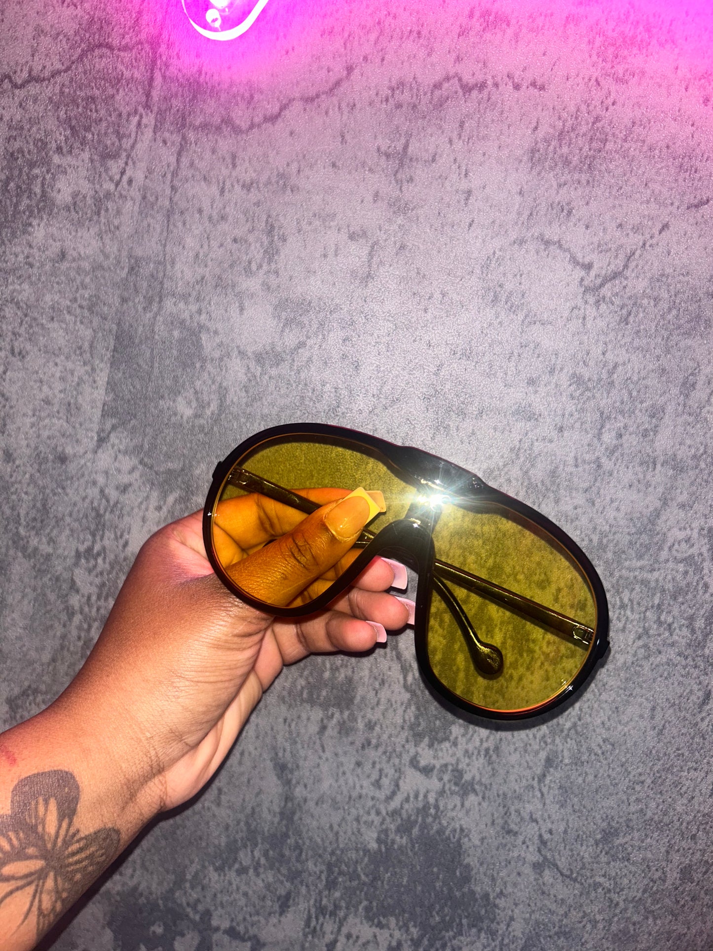 It Girl Shades